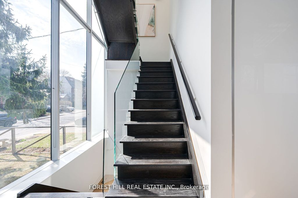 Photo of 561 Arlington Avenue, Toronto, ON M6C 3A6 (MLS # C12388689)