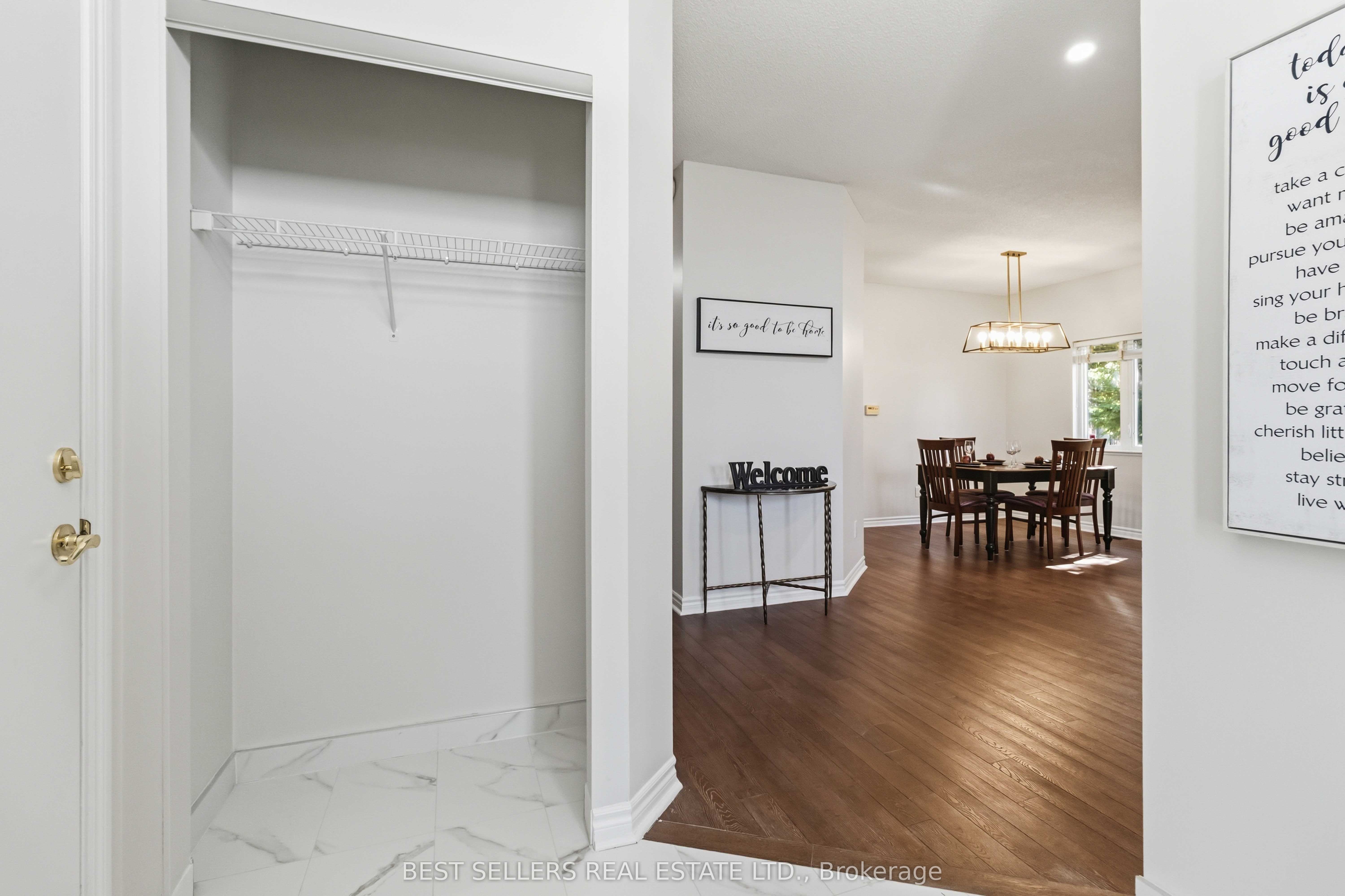 1 Ferndown Crescent 1