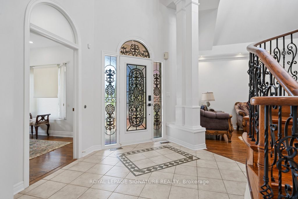 95 Shaftsbury Avenue