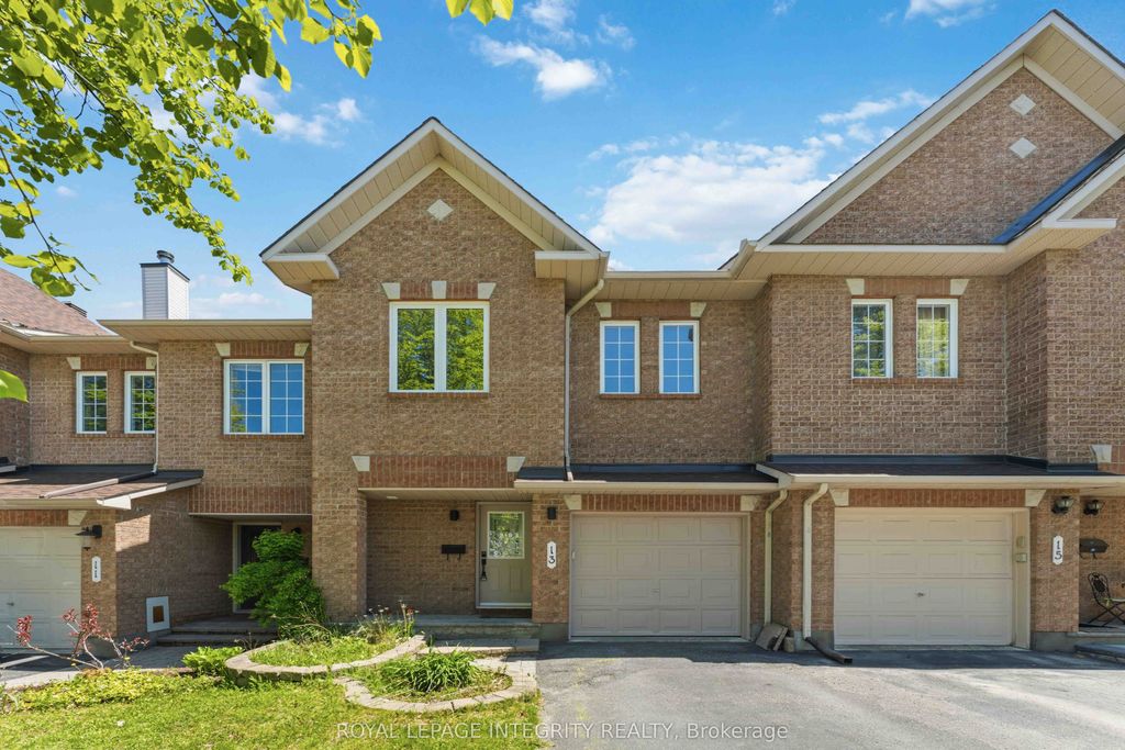 Photo of 13 Southpointe Avenue, Barrhaven, ON K2J 4V4 (MLS # X13167412)