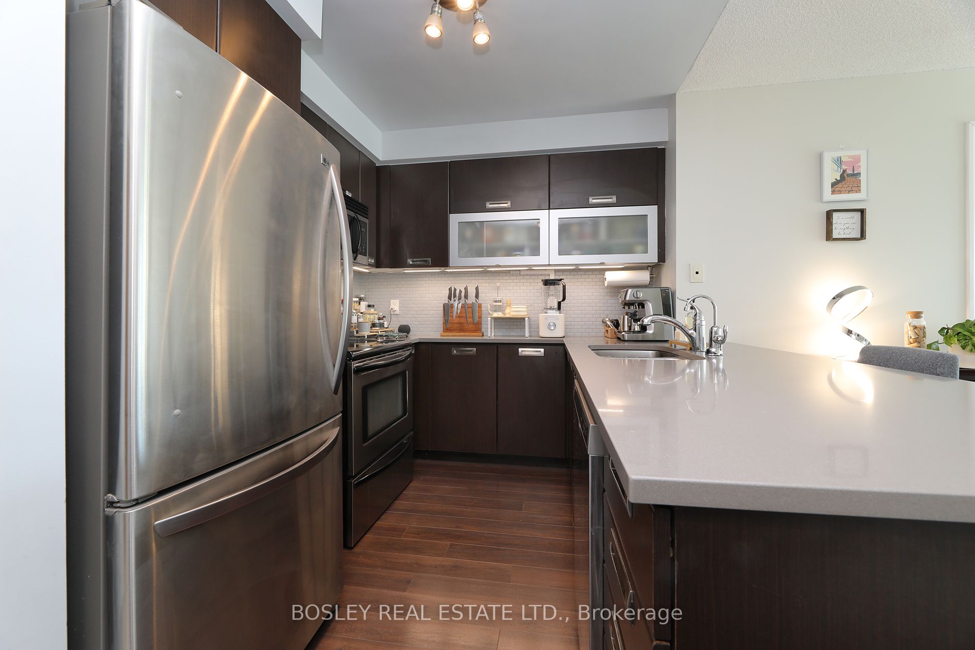 20 Gothic Avenue 210