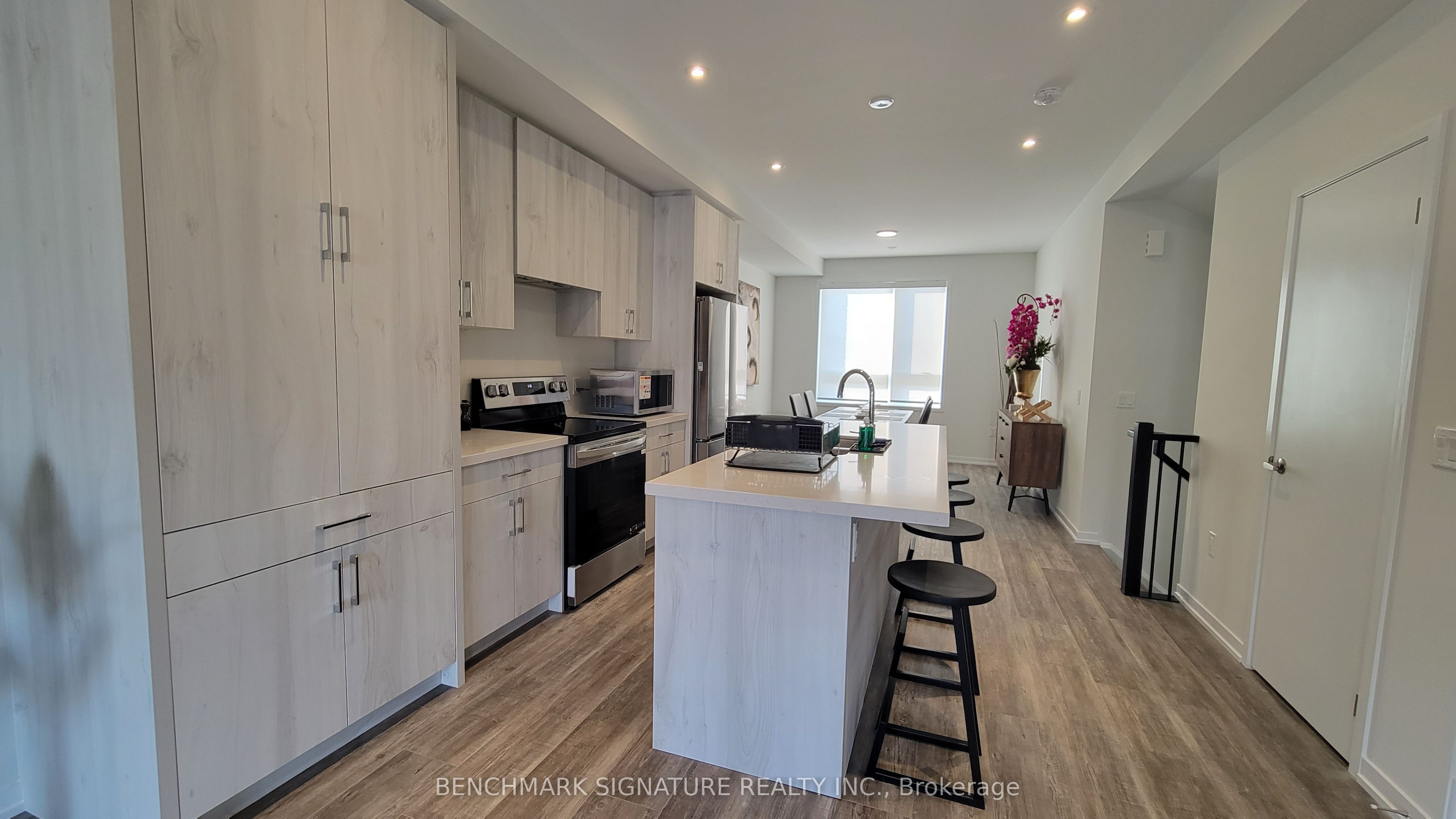 14 Big Willow Crescent