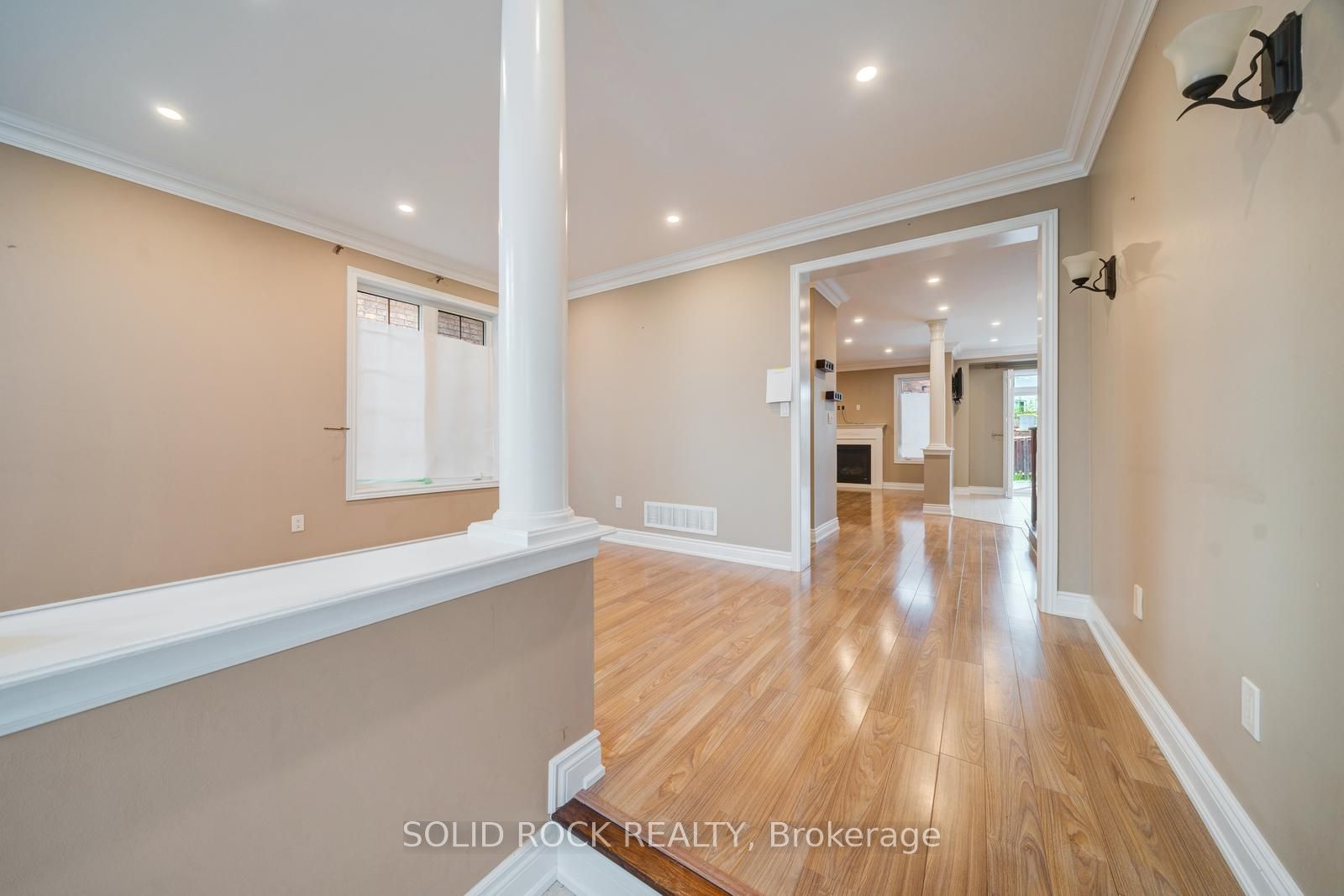 32 Albert Roffey Crescent