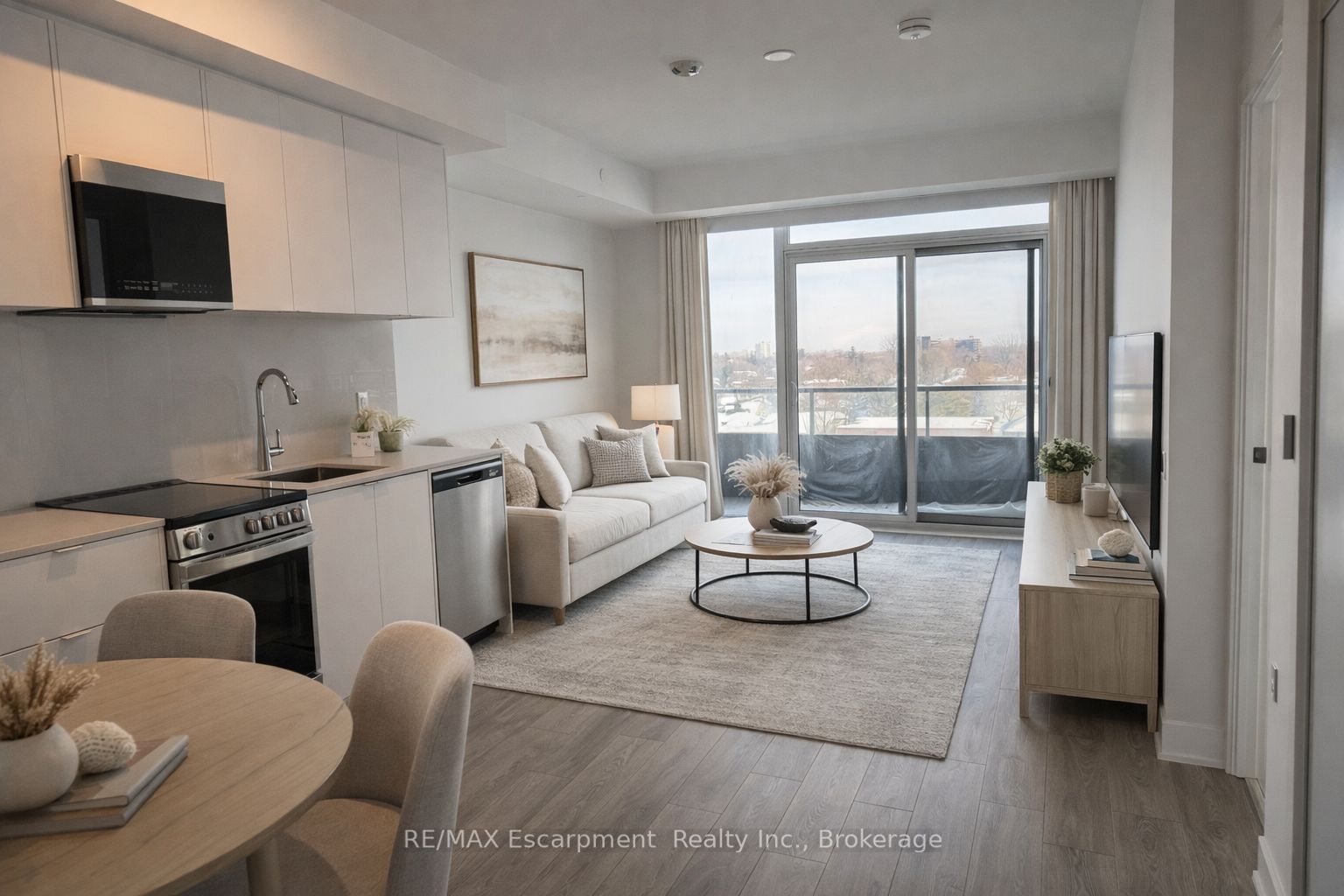 2088 James Street 704