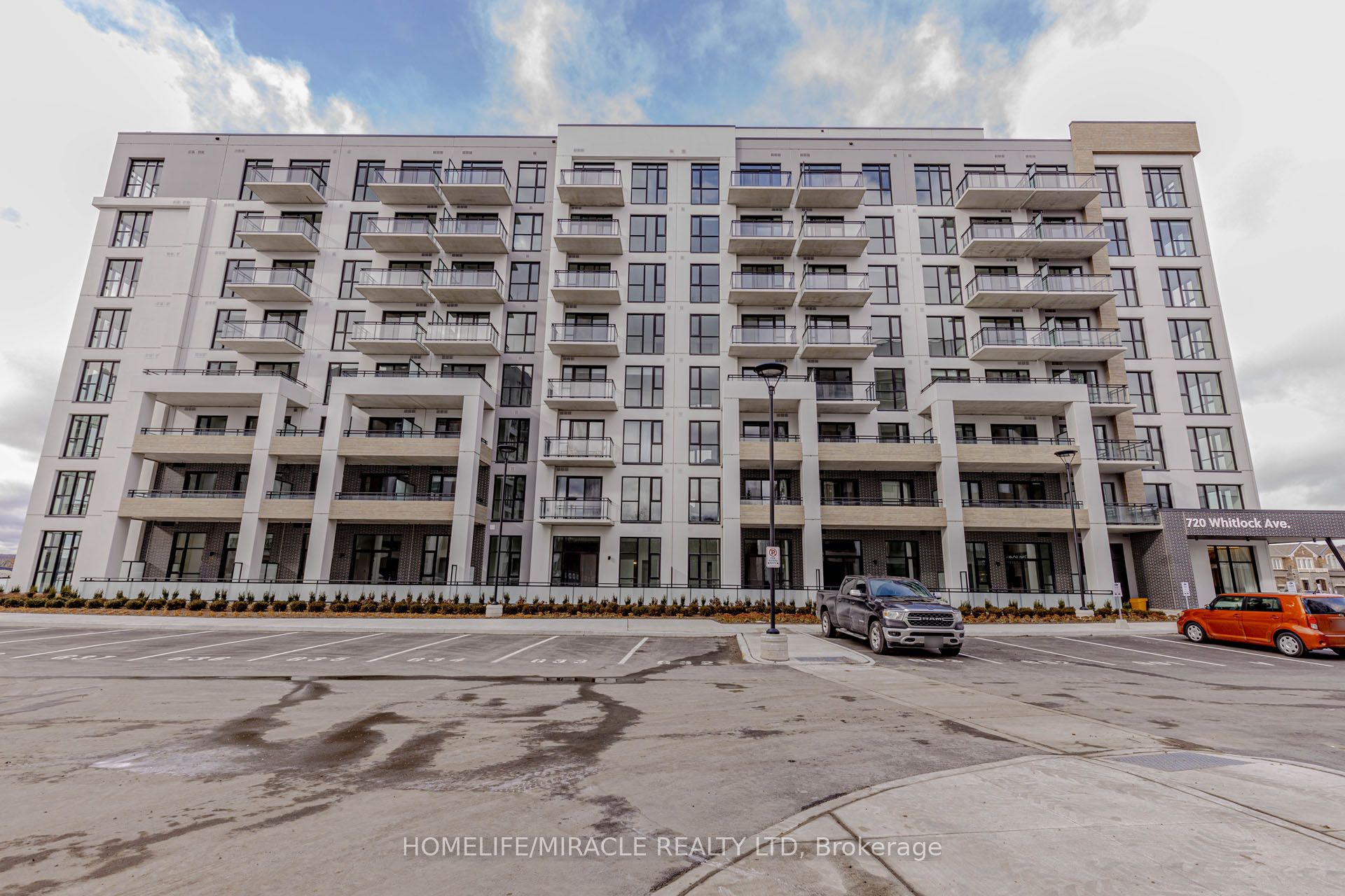 720 Whitlock Avenue 505