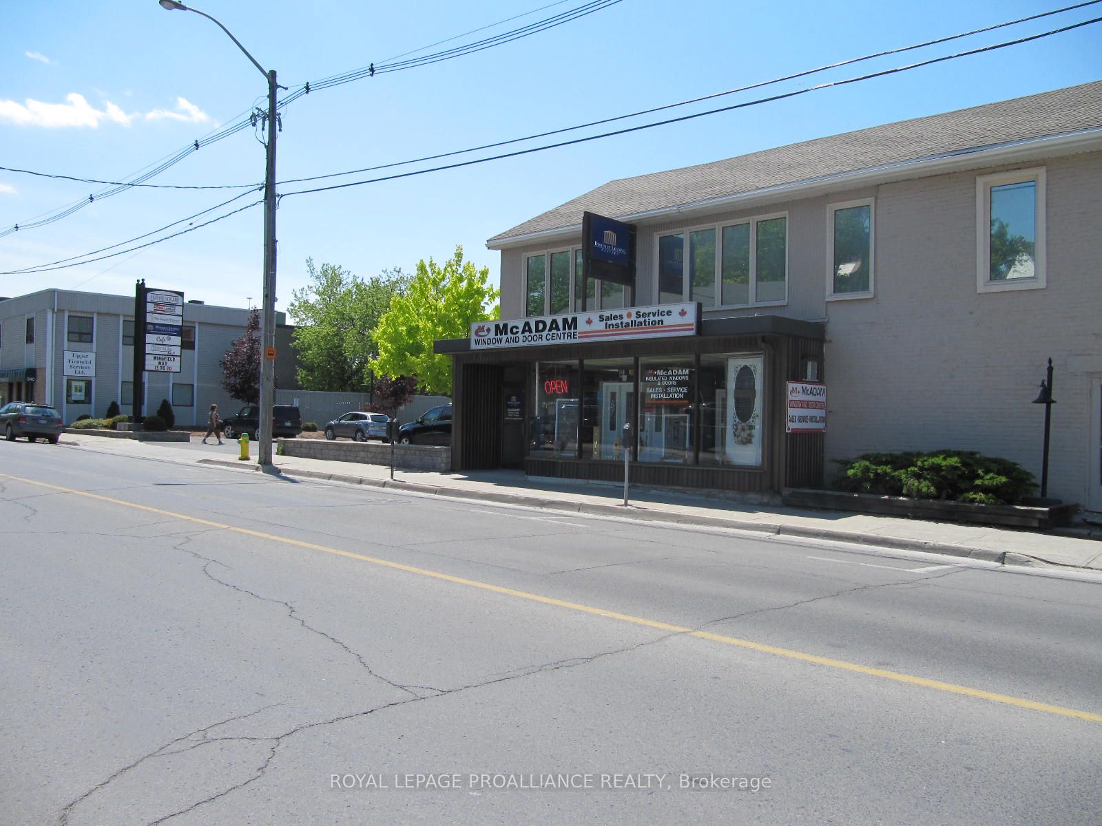 Photo 1 of 16 — 354 Pinnacle Street C, Belleville, ON K8N 3B4