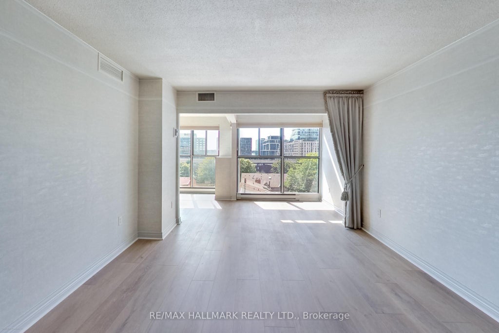 Photo of 65 Scadding Avenue #812, Toronto, ON M5A 4L1 (MLS # C13795198)