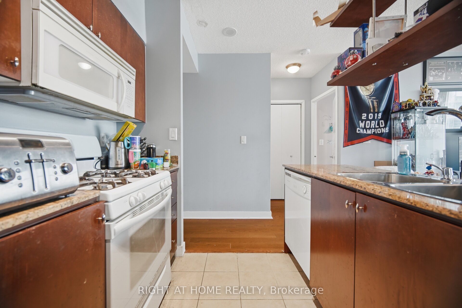 10 Navy Warf Court 2107