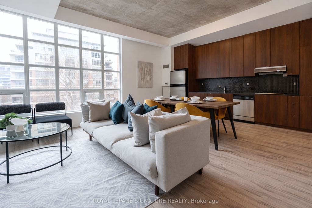 Photo of 23 Brant Street #305, Toronto, ON M5V 2L5 (MLS # C12920074)