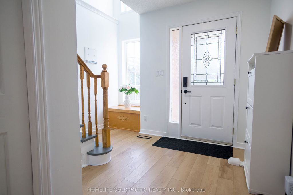 Photo of 655 Inglis Falls Place, Waterloo, ON N2V 2L4 (MLS # X13071878)