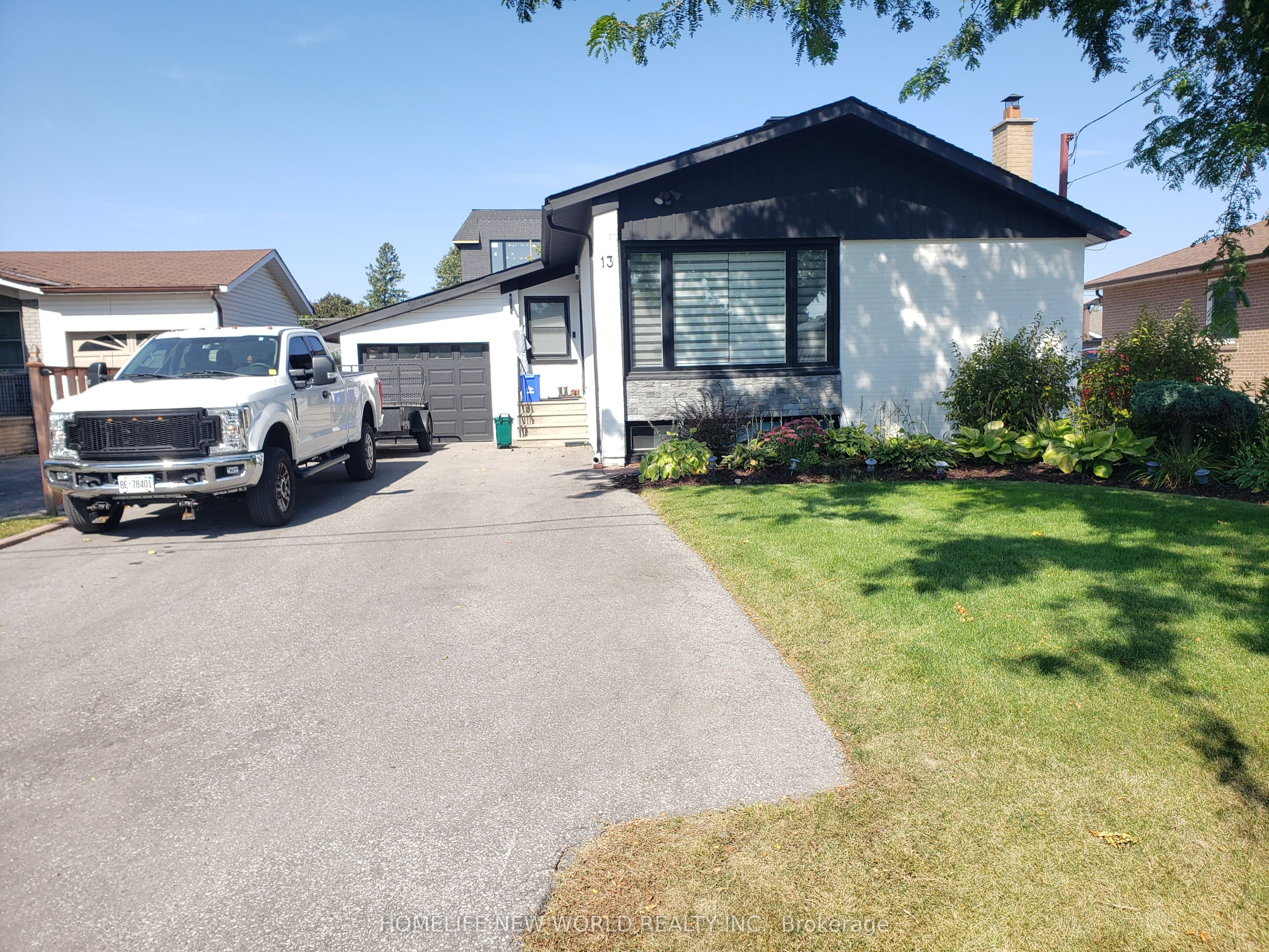 13 Rockport Crescent Main
