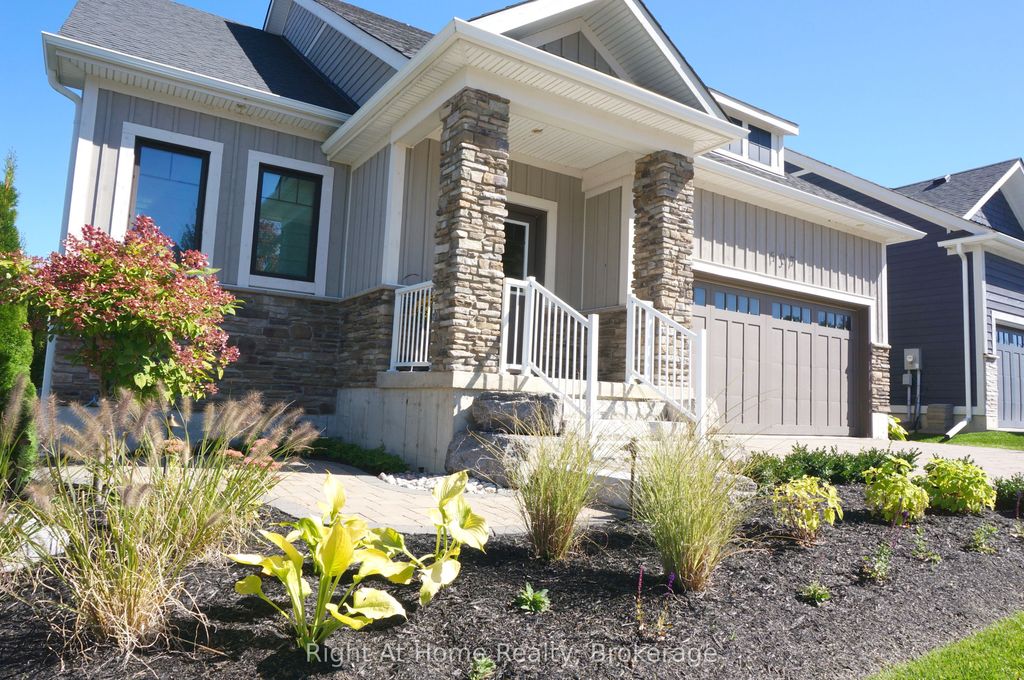 Photo of 107 Beacon Drive, Blue Mountains, ON N0H 2P0 (MLS # X13106424)