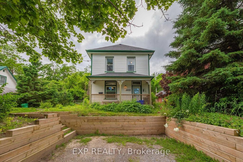 Photo of 1033 Water Street, Peterborough, ON K9H 3P5 (MLS # X12752086)