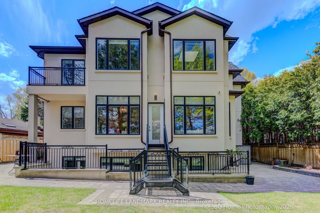 Photo of 37 CHATFIELD Drive, Toronto, ON M3B 1K6 (MLS # C13119730)
