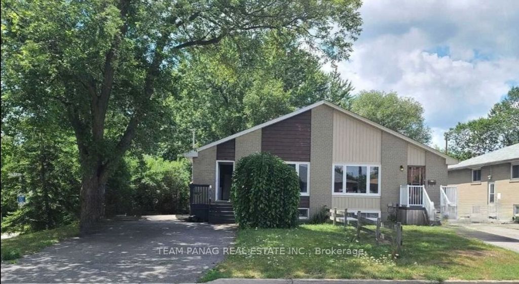 Photo of 55 Fairglen Avenue, Brampton, ON L6X 1K7 (MLS # W12652402)