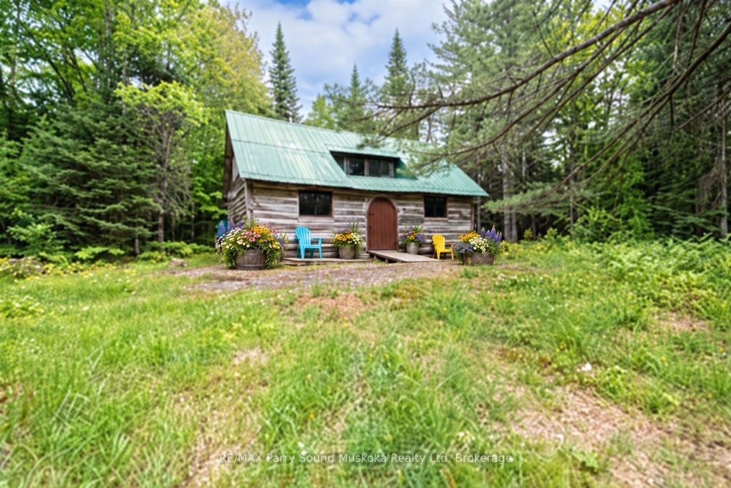 Photo of 141 Middle Road, McMurrich/Monteith, ON P0A 1C0 (MLS # X13794796)