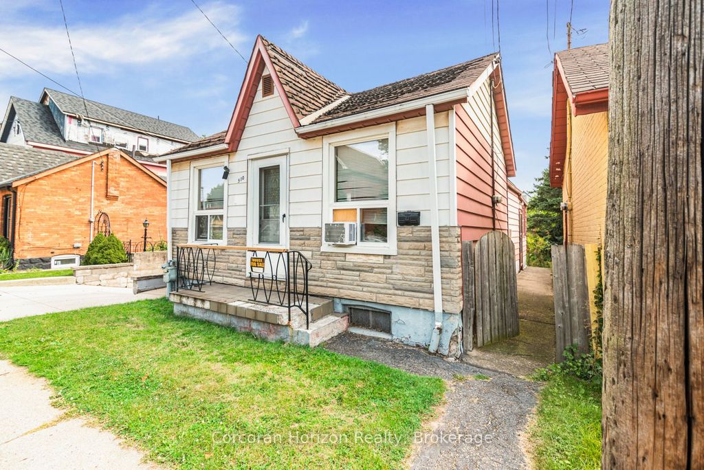 Photo of 510 John Street N, Hamilton, ON L8L 4R8 (MLS # X12672388)