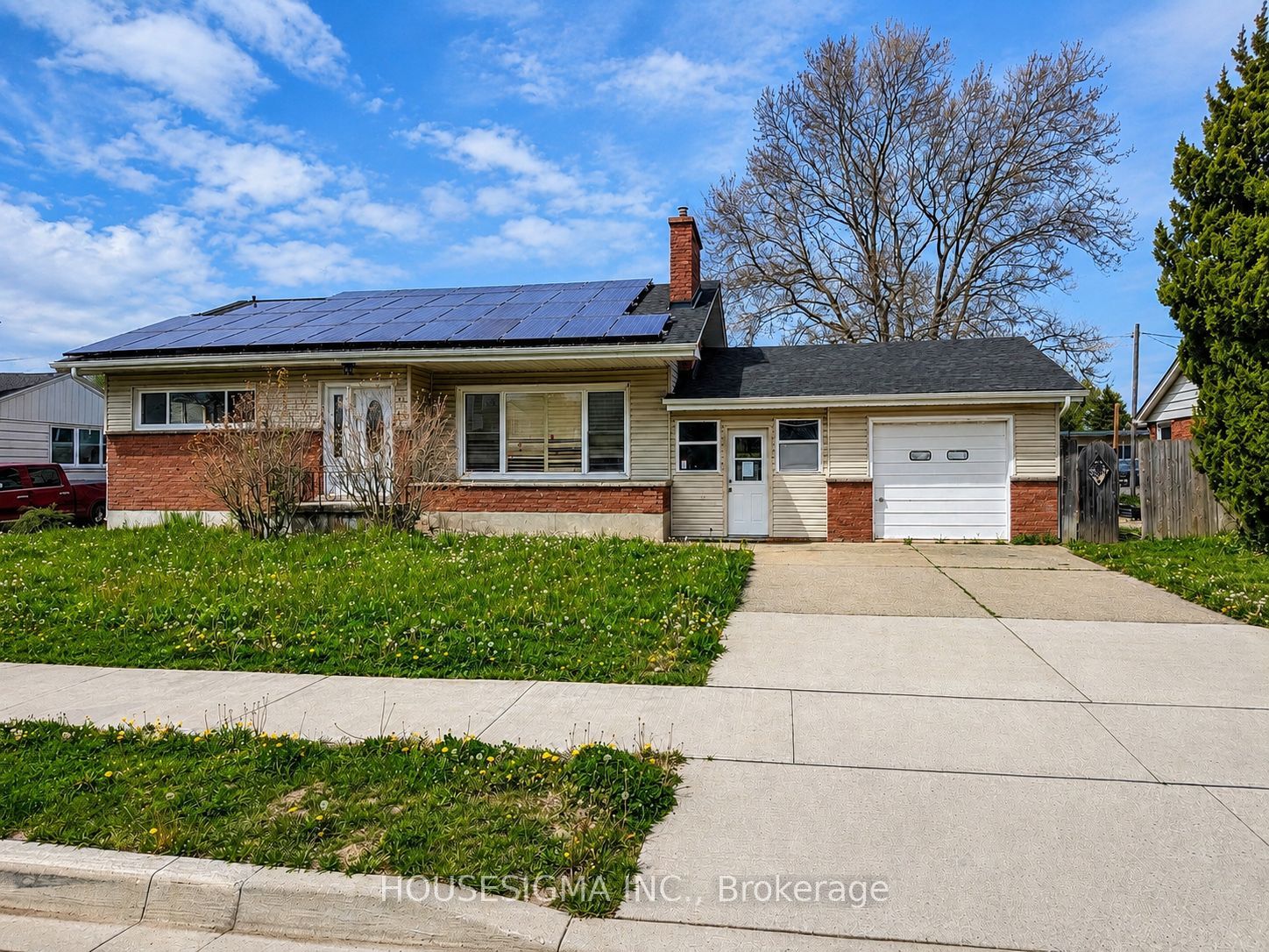 16 Broderick Avenue
