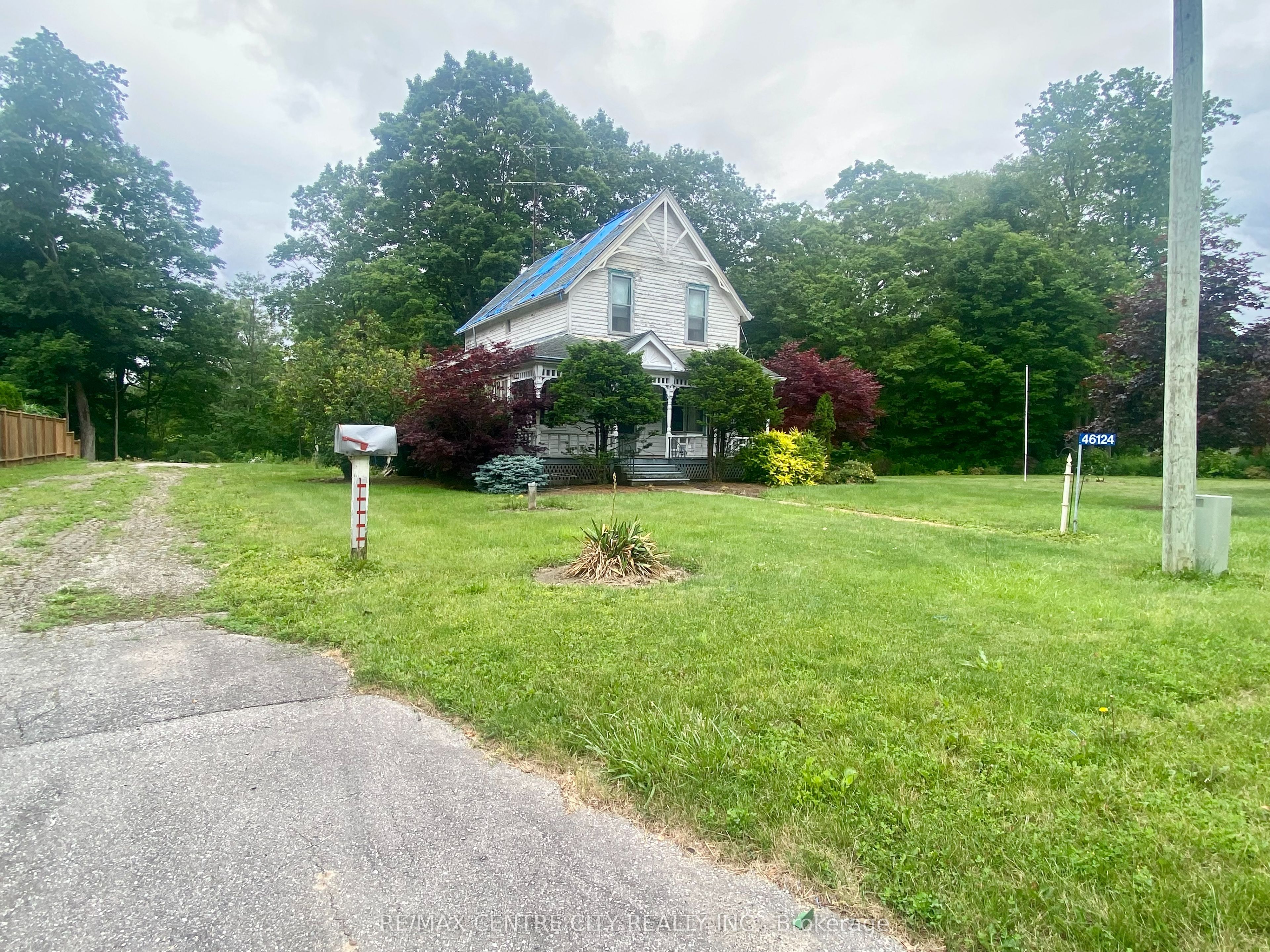 Photo 1 of 10 — 46124 Sparta Line, Central Elgin, ON N5P 3S8