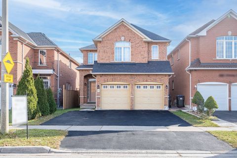 1082 Galesway Boulevard Mississauga ON L5V 2T6