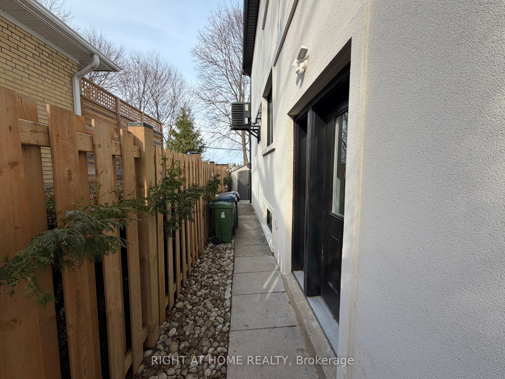 25 Duffield Road E Lower