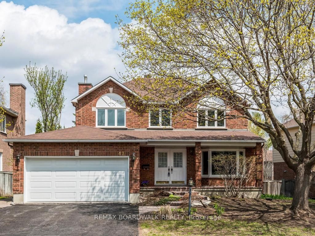 Photo of 42 Slade Crescent, Kanata, ON K2K 2K9 (MLS # X13092470)