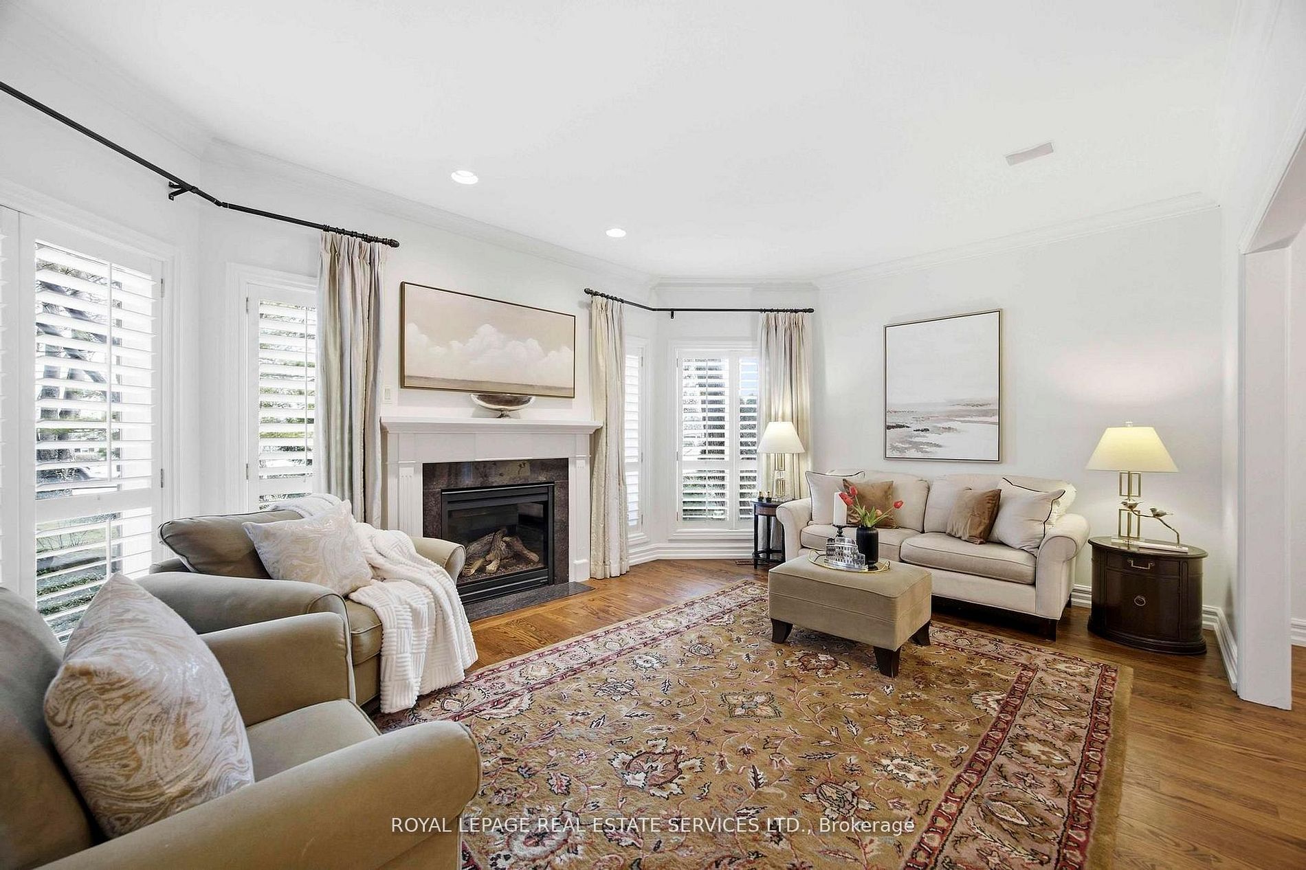 100 Rathburn Road