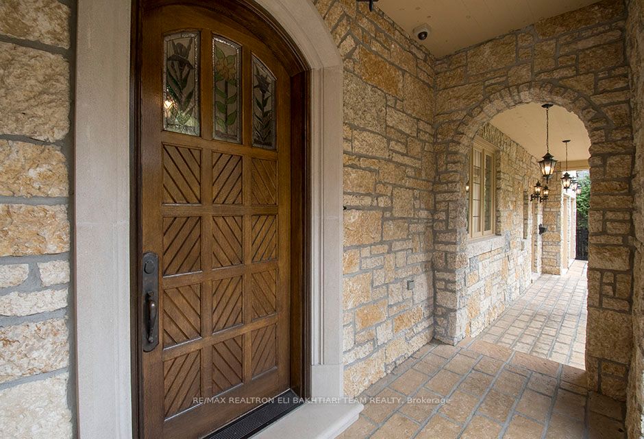 14 St Margarets Drive