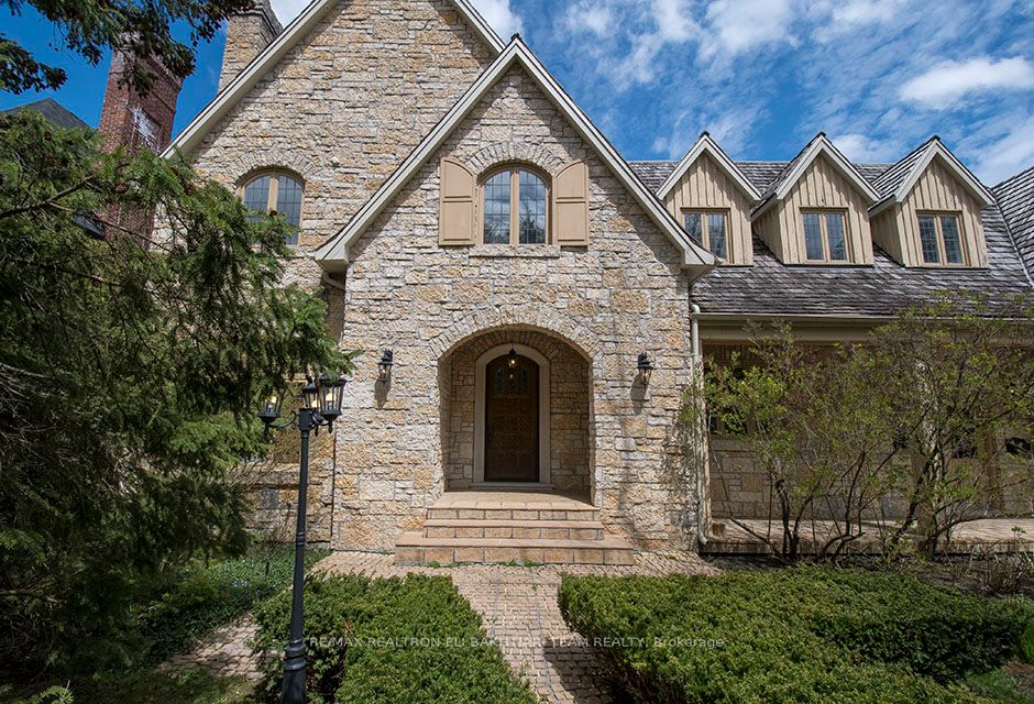 14 St Margarets Drive