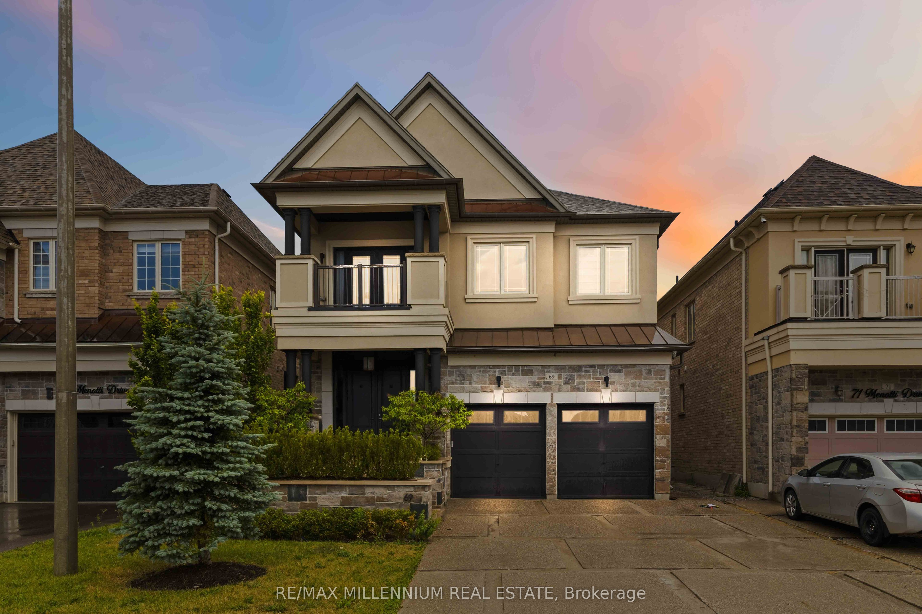 Photo 1 of 46 — 69 Menotti Drive, Richmond Hill, ON L4E 1G7