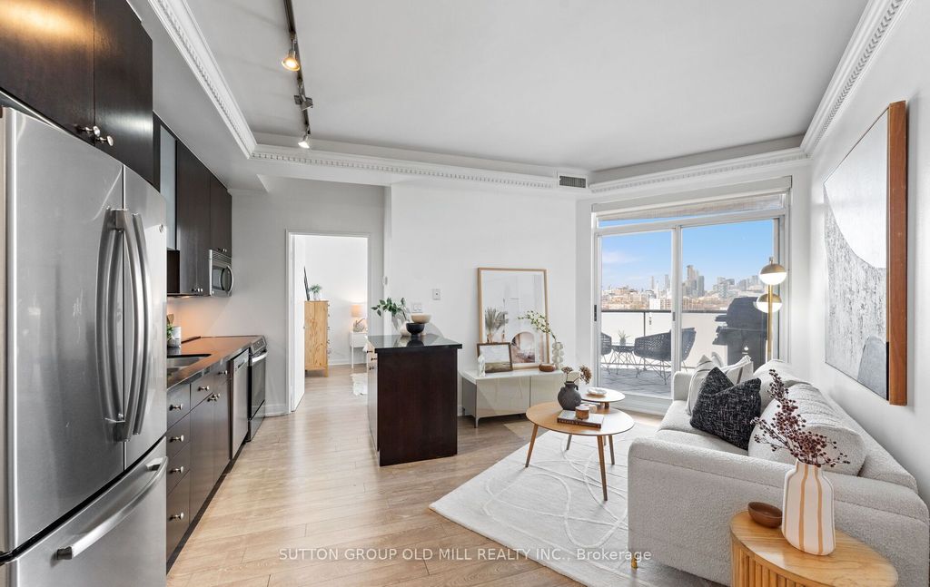 Photo of 1 Shaw Street #Lph 29, Toronto, ON M6K 0A1 (MLS # C13090588)