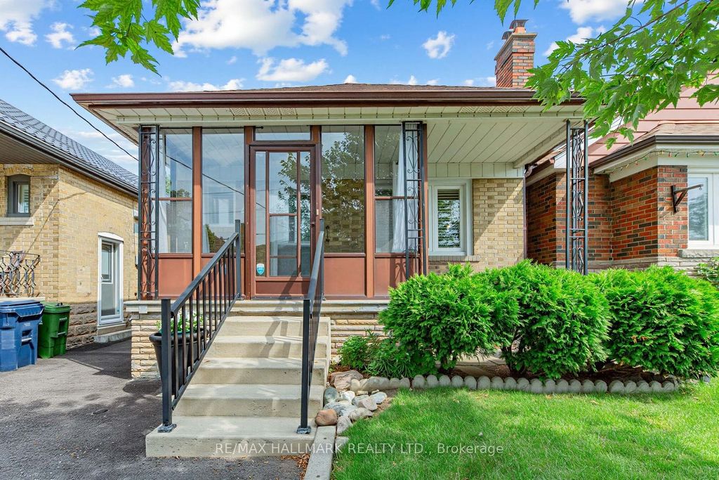 Photo of 40 Bowie Avenue, Toronto, ON M6E 2P1 (MLS # W13533400)