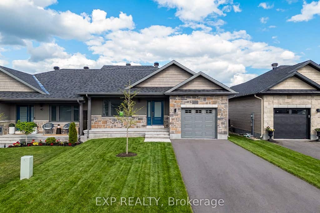 Photo of 38 Yade Road, Arnprior, ON K7S 0K1 (MLS # X13232024)
