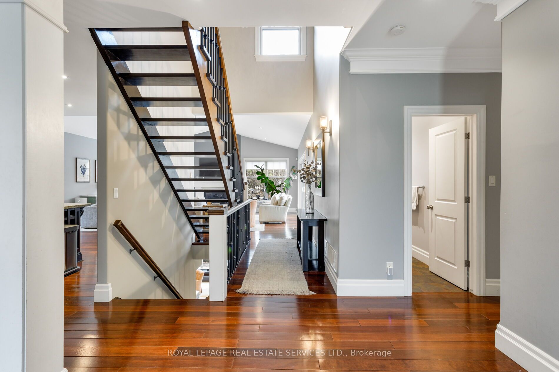 1387 Willowdown Road