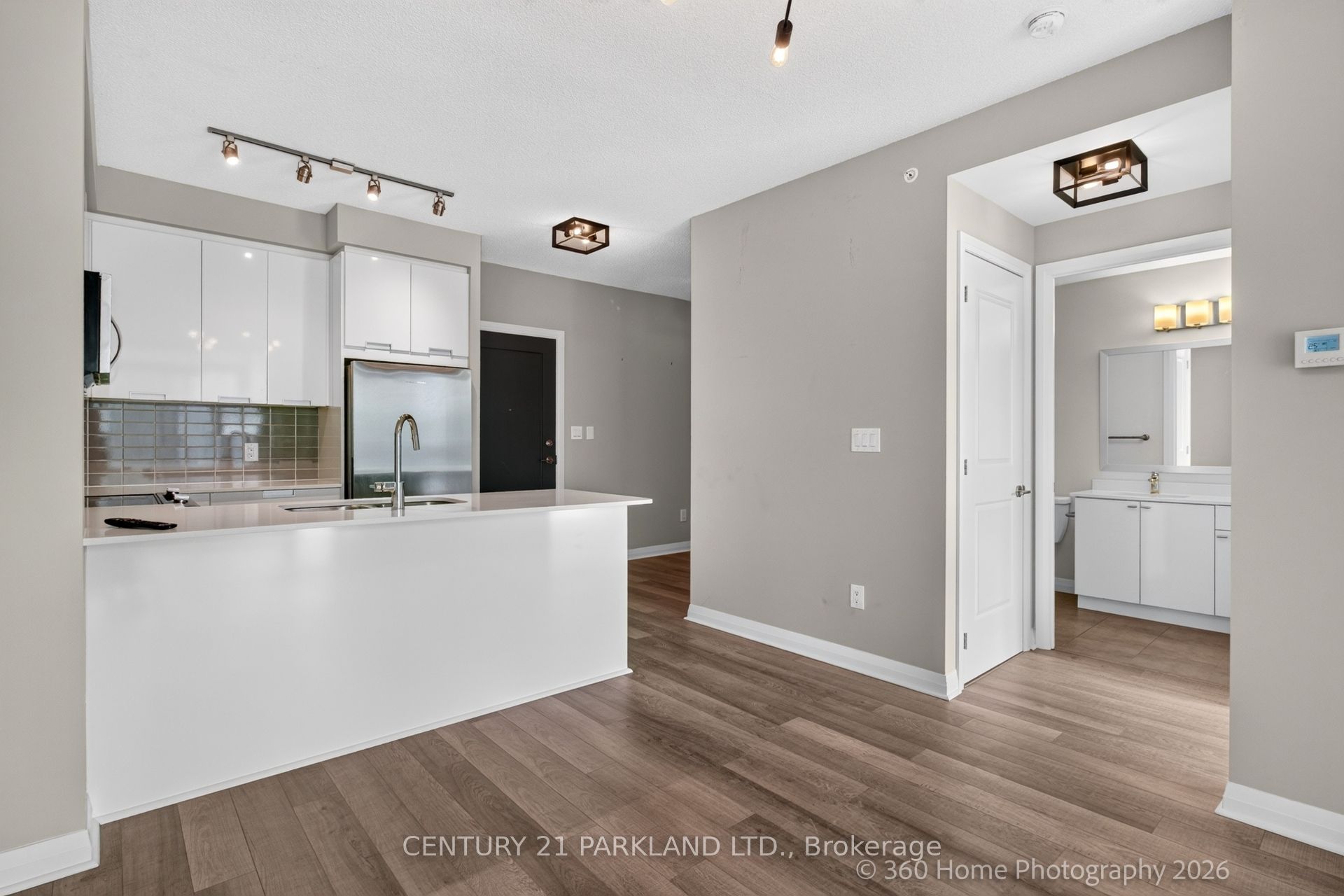 5025 Four Springs Avenue E 905