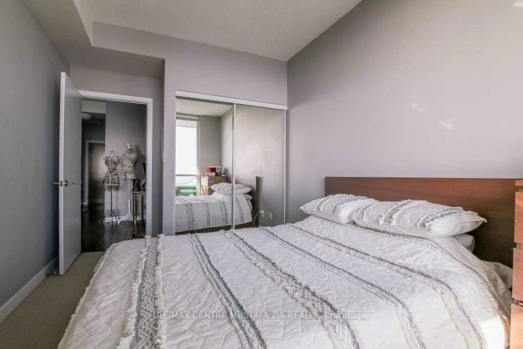 Photo of 33 Bay Street #4110, Toronto, ON M5J 2Z3 (MLS # C12746660)