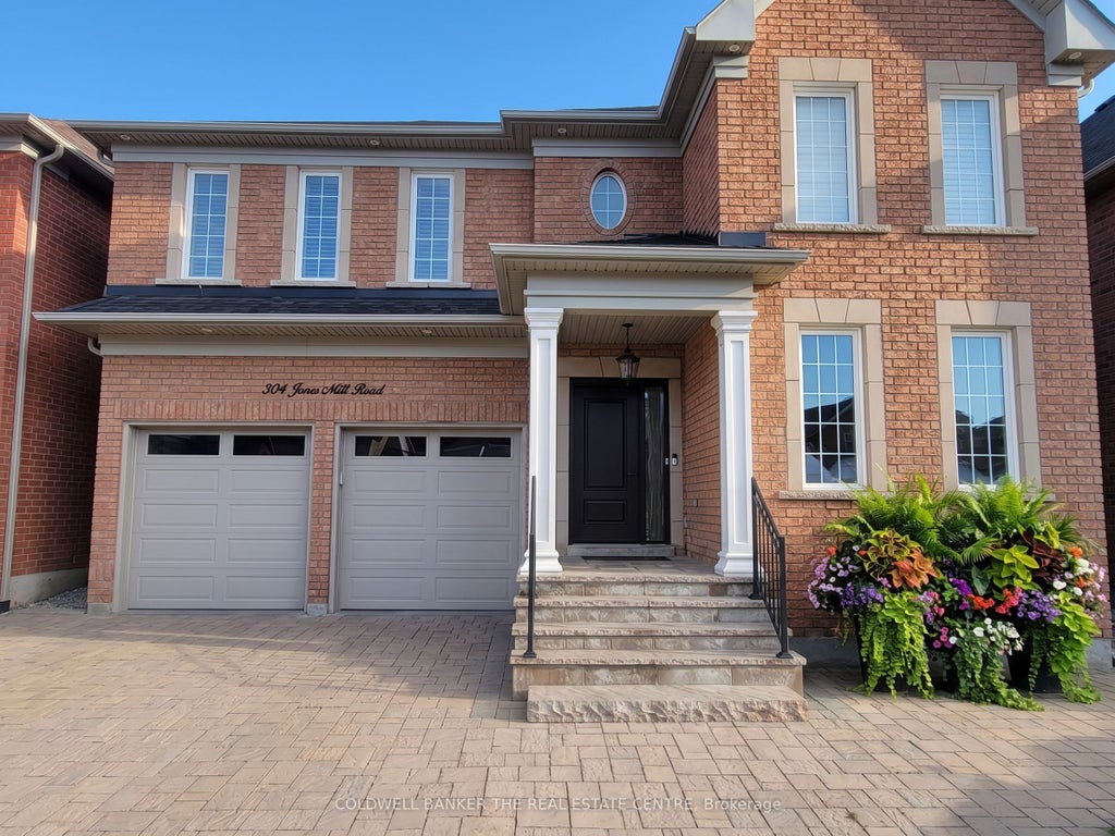Photo of 304 Tower Hill Road, Richmond Hill, ON L4E 0A7 (MLS # N13831874)