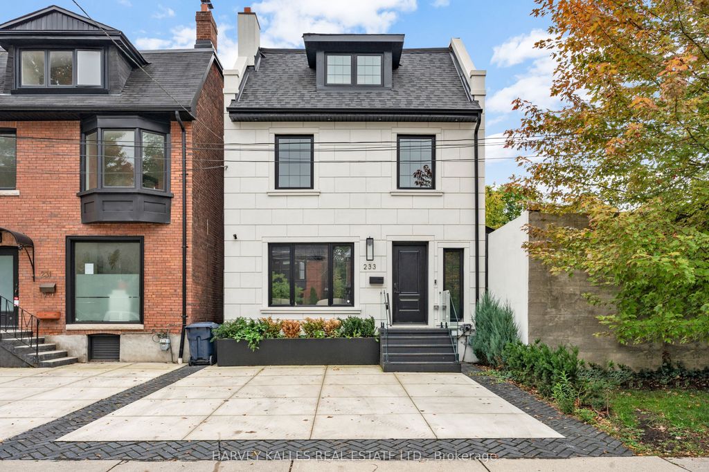 Photo of 233 MacPherson Avenue, Toronto, ON M4V 1A1 (MLS # C12427453)