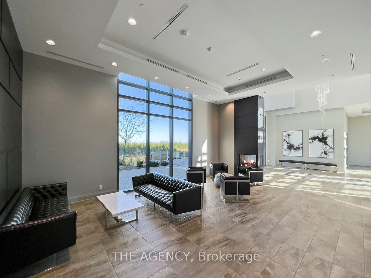 65 Yorkland Boulevard 108