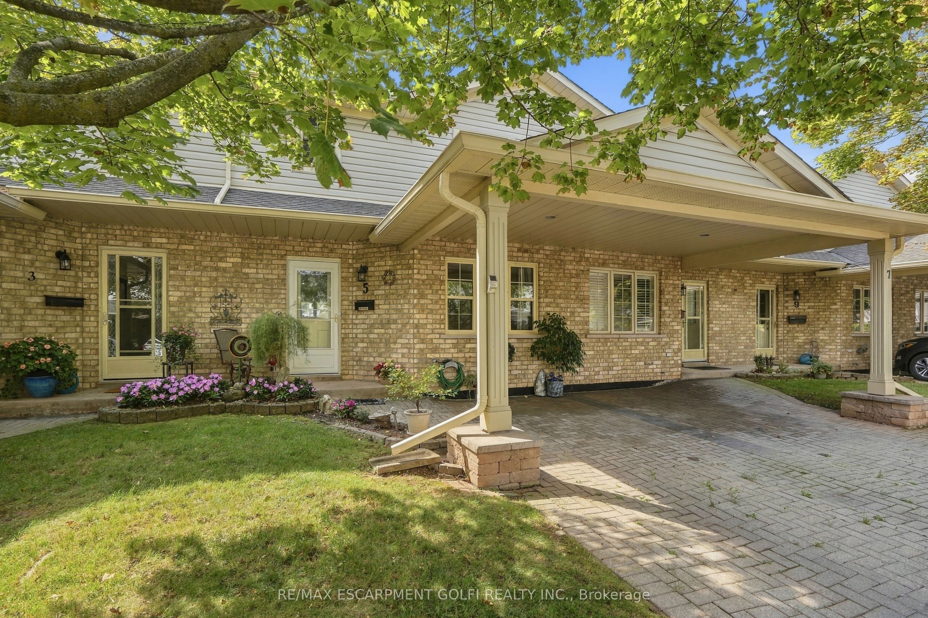 9 Wentworth Drive 5