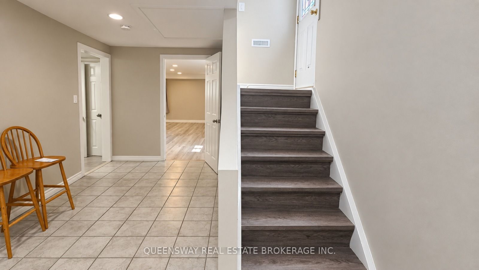 147 Bonham Boulevard