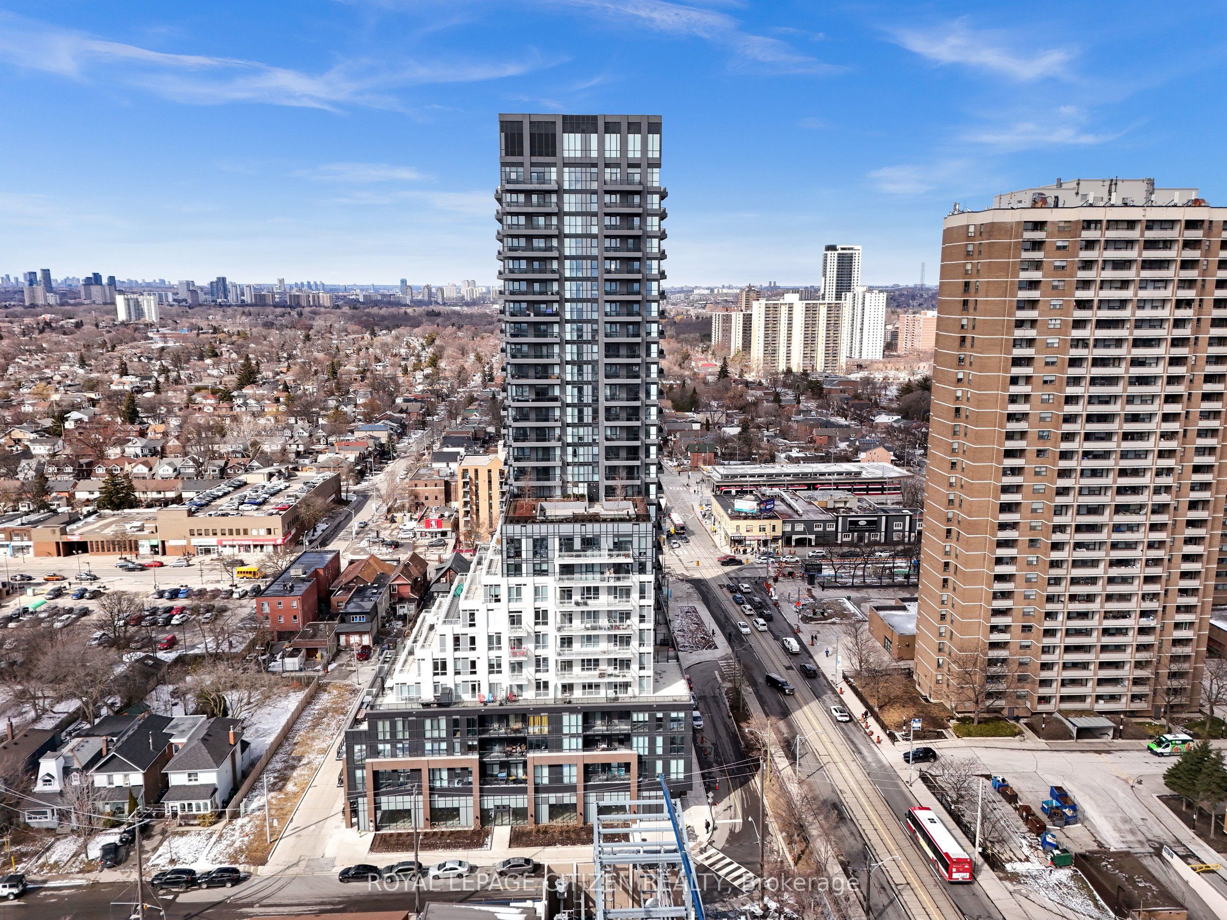 286 Main Street 2110