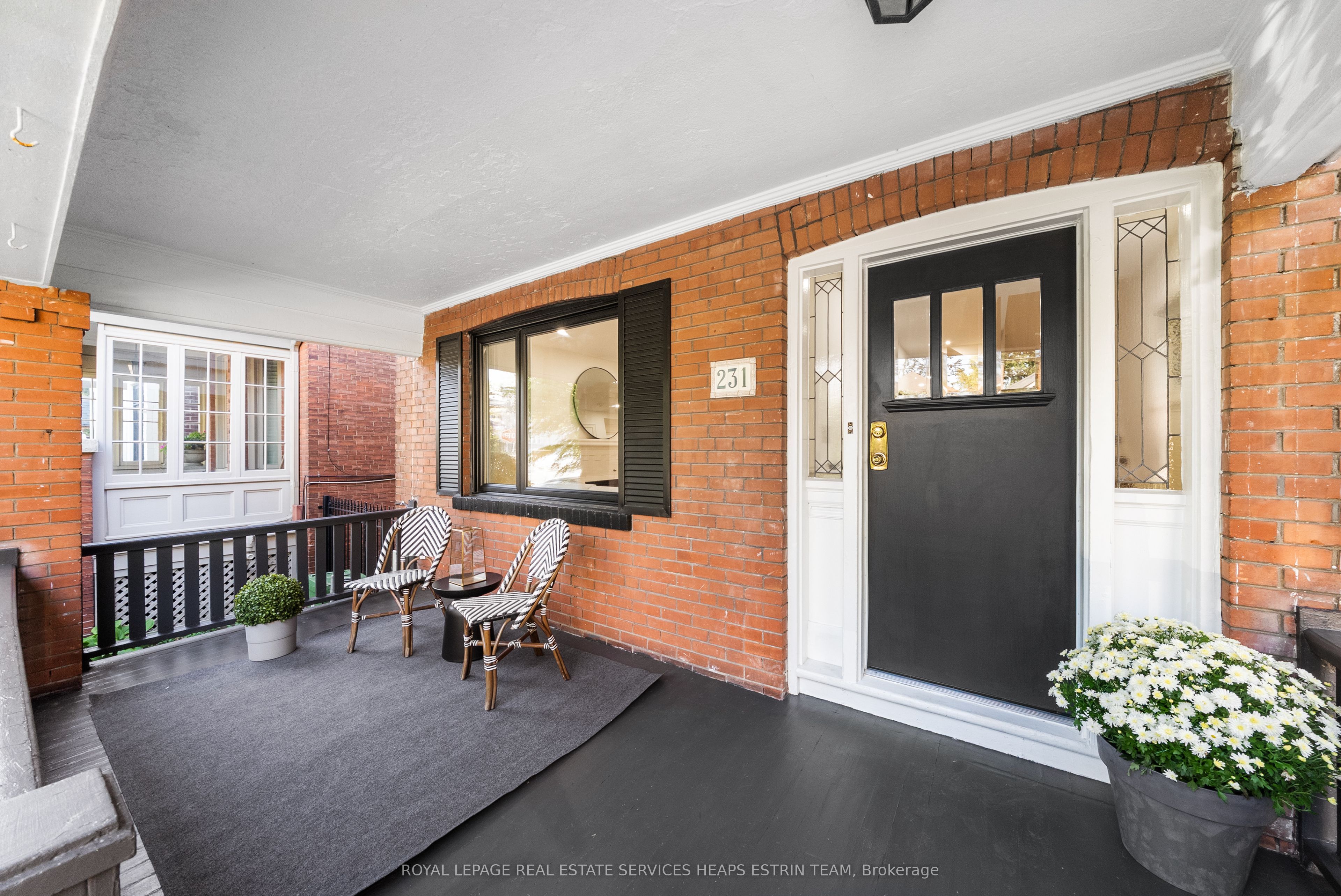 231 Heath Street E