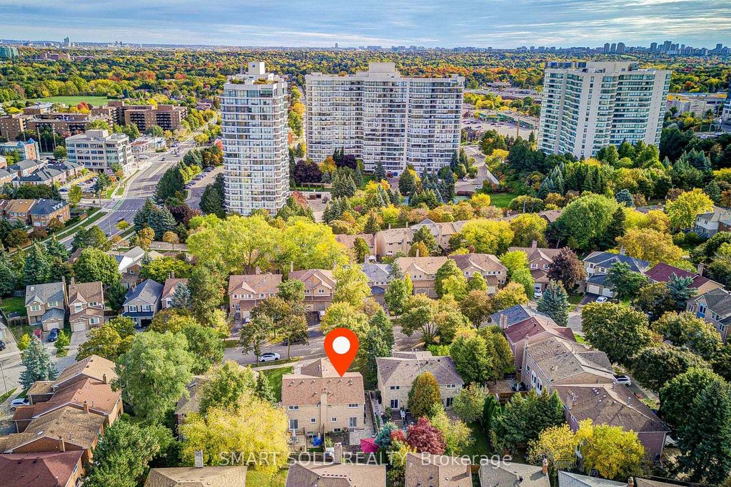 Photo of 47 Colleen Street, Vaughan, ON L4J 5H1 (MLS # N12551342)