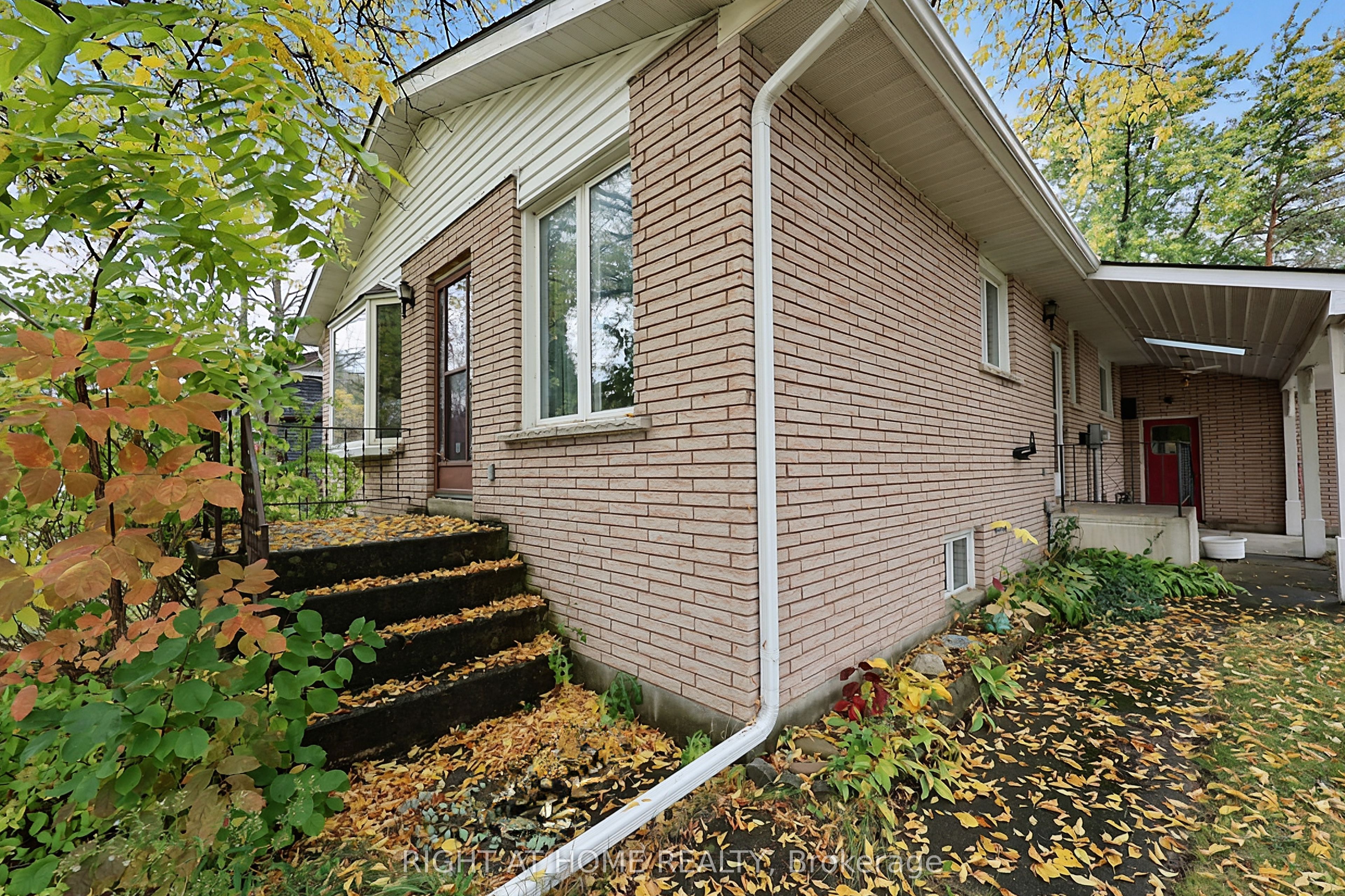 1080 County Road 42 N/A