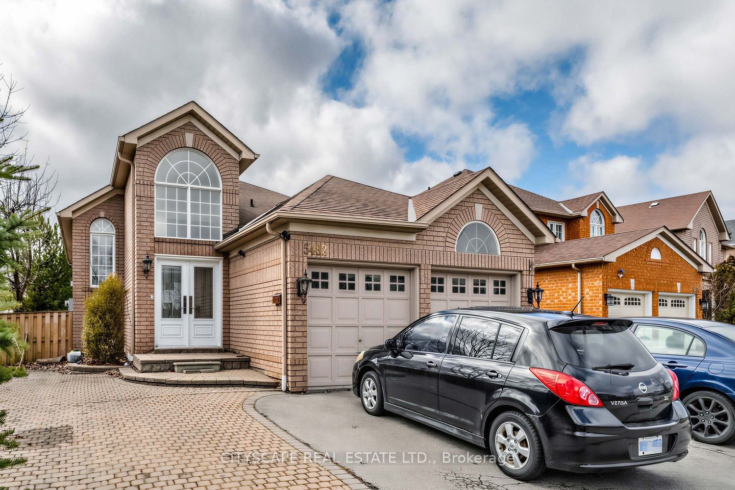 5482 Loonlake Avenue Bsmt