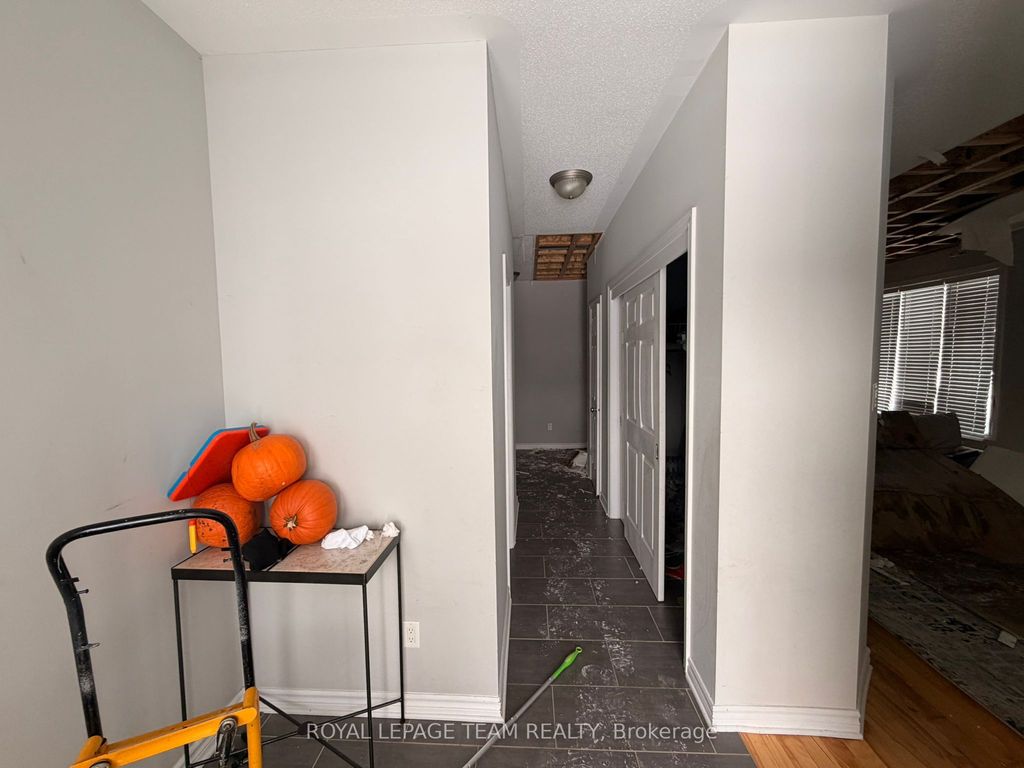 Photo of 300 Fairlakes Way, Orleans - Cumberland and Area, ON K4A 0K7 (MLS # X12740242)