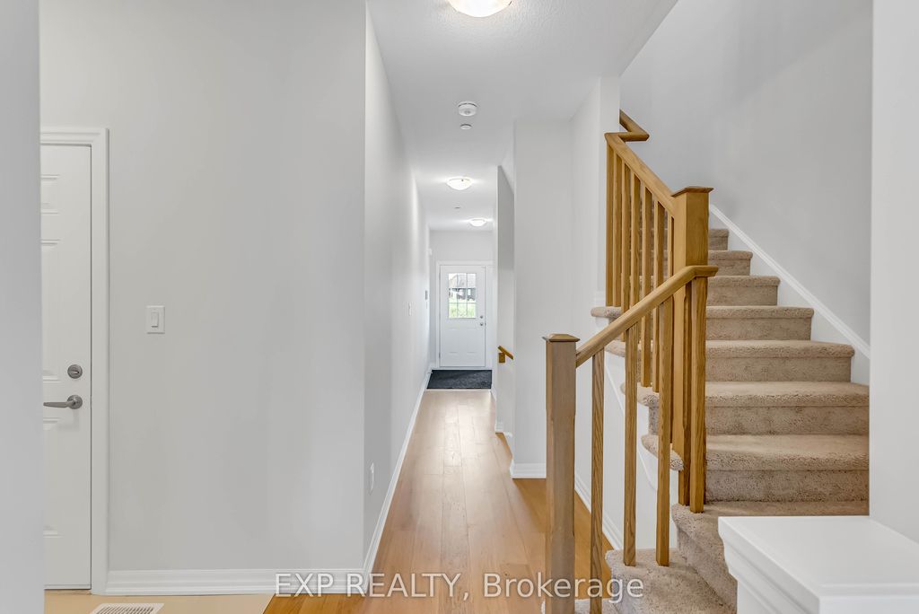 Photo of 16 Bromley Drive N, St. Catharines, ON L2M 1R1 (MLS # X12643938)