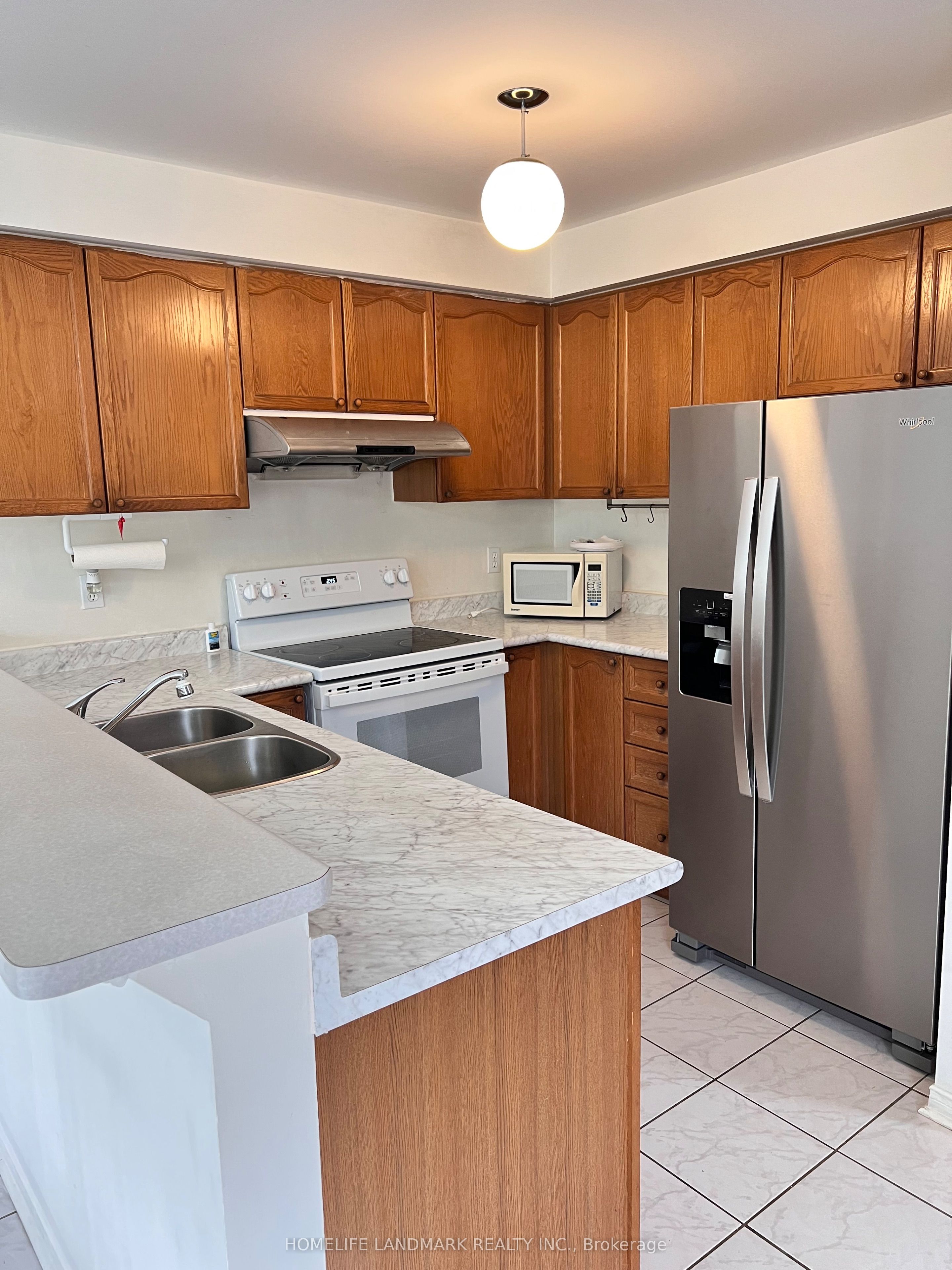 3020 Cedarglen Gate 40