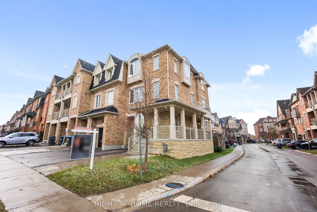 Photo of 2 Shiff Crescent, Brampton, ON L6Z 0B4 (MLS # W12961862)
